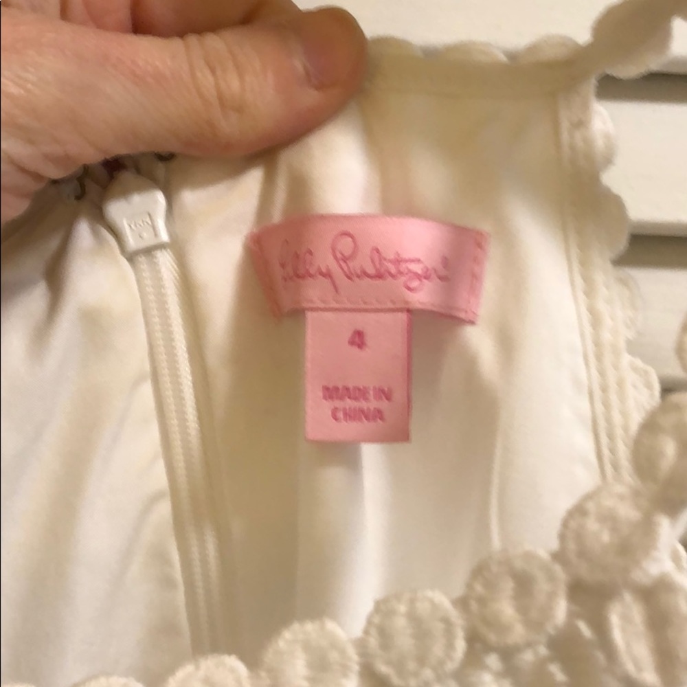 White Lilly Pulitzer - Picture 3 of 4